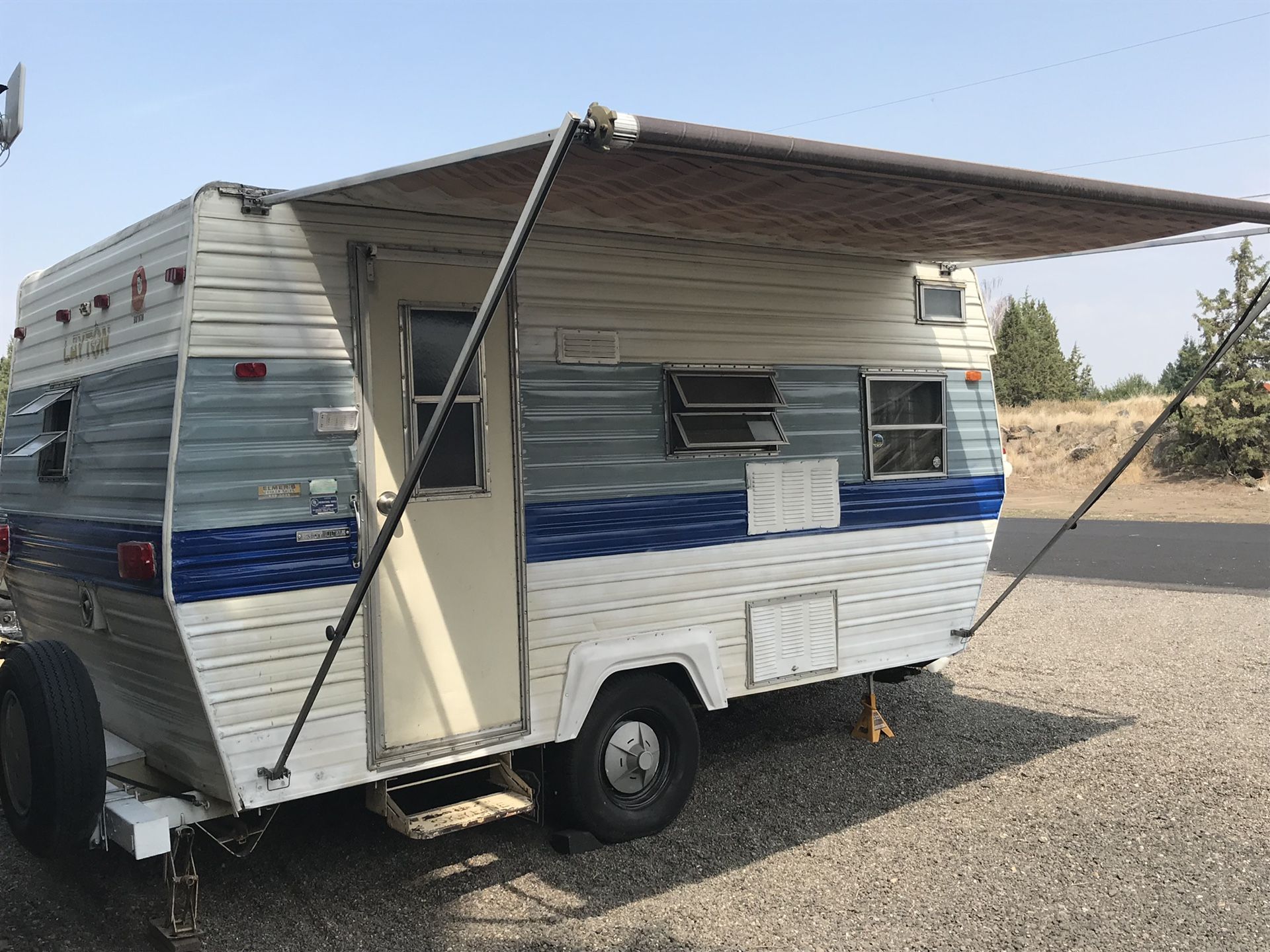 1978 Layton Skyline travel trailer.