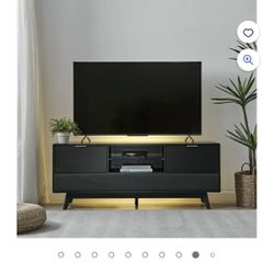 Larsen Smart TV Stand with Audio System, Black