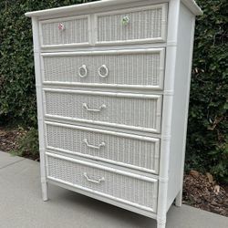Vintage Dixie Faux Bamboo/Wicker 6 Drawer Dresser/Chest of Drawers/Tallboy