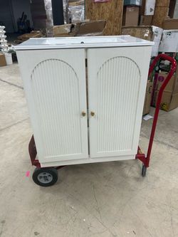 White Bathroom Vanity Cabinet with Sink