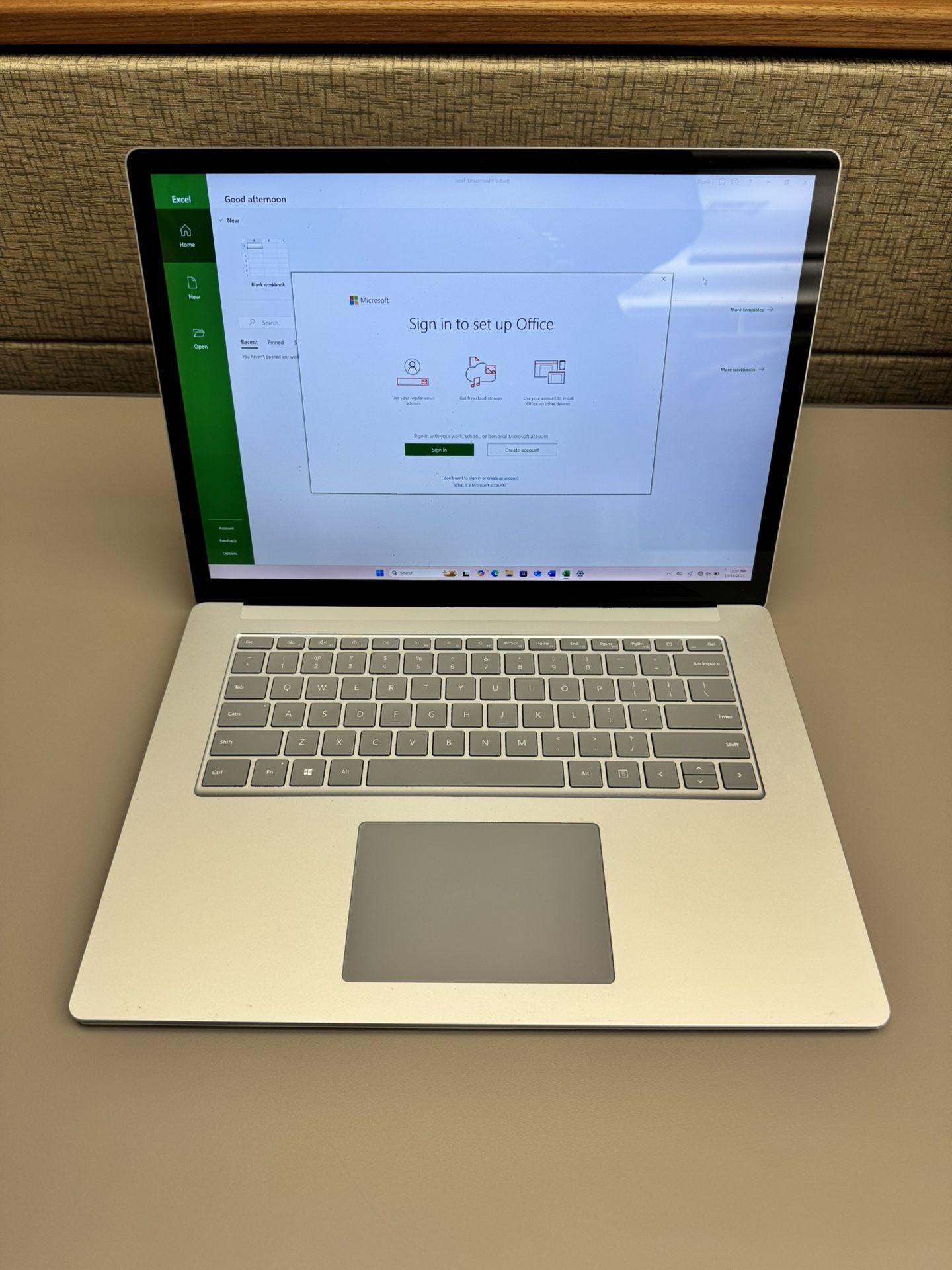 Microsoft Surface Pro Laptop