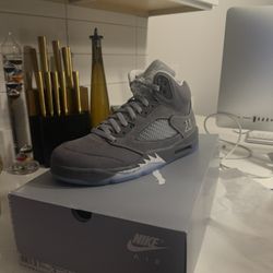 Wolf Grey 5s