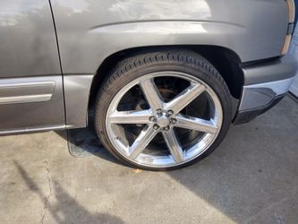 26 Inch Irocs Very Good Condition On My Truck Now 6 Lug With Locks
