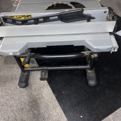 Dewalt 8 1/4 Job site Table saw 