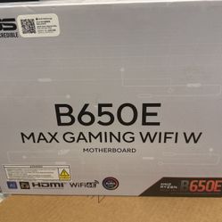 ASUS B650E MAX Gaming WiFi W – AMD B650 AM5 ATX Motherboard, White PCB, DDR5, PCIe 5.0, 3X M.2, Wi-Fi 6E, 2.5Gb LAN, USB 10Gbps Type-C, DisplayPort, H