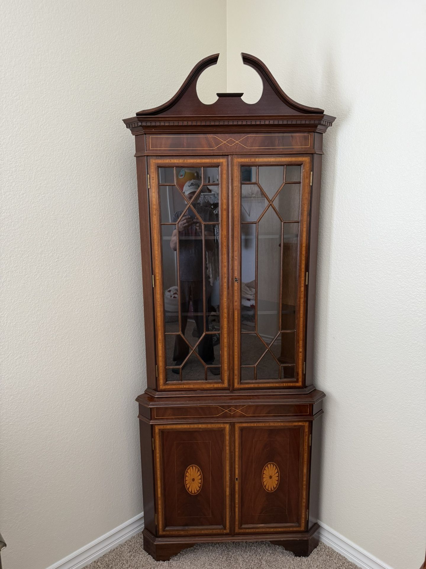 Antique Georgian Mahogany Inlaid Corner Cabinet