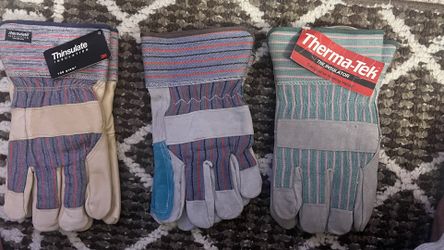 New Insulated Size L/XL Work Gloves