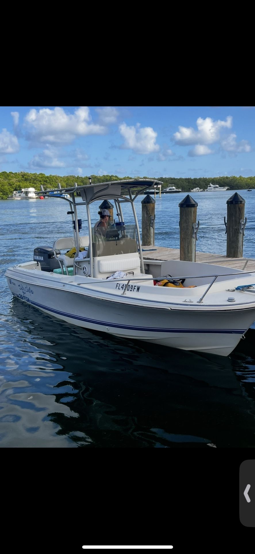 1989 Wellcraft Fisherman