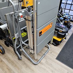 Ridgid 10inch Table Saw With Stand