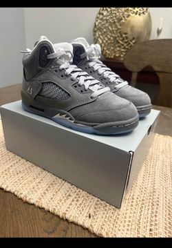 Jordan 5 grey wolf