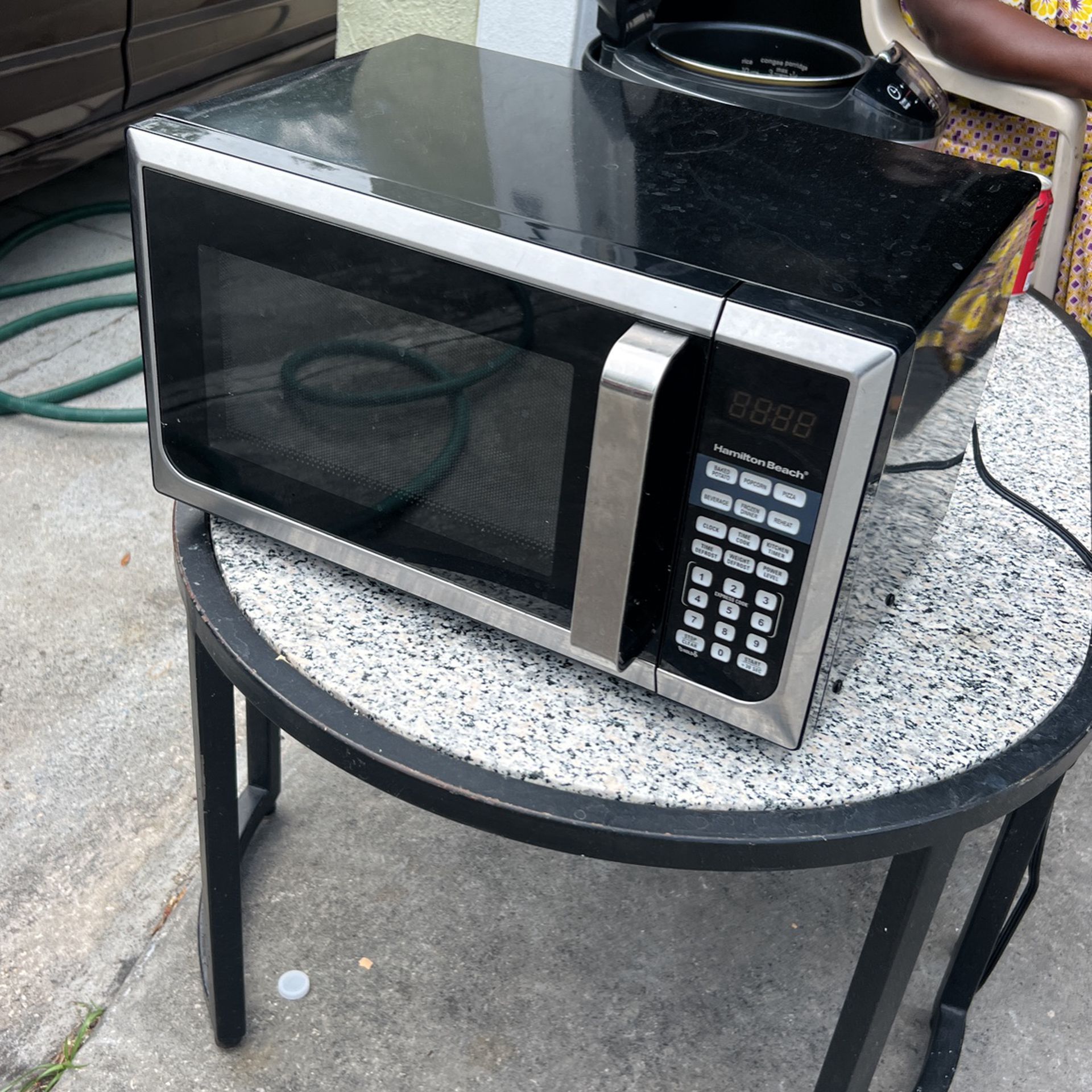 Modern Hamilton Beach Microwave 