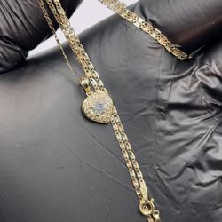 14K Yellow Gold Diamond Pendant