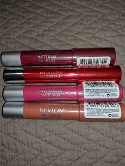 Revlon Lip balm 4 pieces m104
