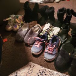 Girls Size 10/11 Shoes 16 Pairs 