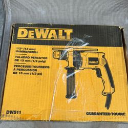 DEWALT 7.8 Amp Corded 1/2 in. Variable Speed Reversible Hammer Drill