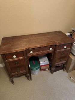 vintage vanity
