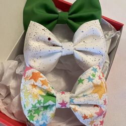 Set of 3 Hair Bows Girls Accessories Clips Fabric Toddlers Green White Neon Star