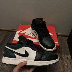 Jordan 1 Low Green Toe (GS)