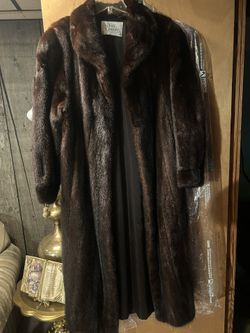 Vintage Long Chocolate Brown Mink Coat