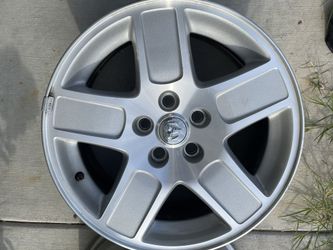 17 x 8 Inch Alloy Wheels