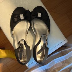 Cherokee Girl Dress Shoes 