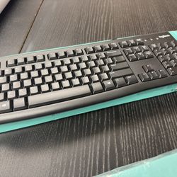 Logitech Keyboard