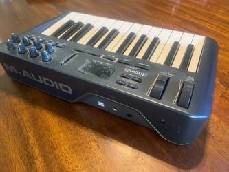 M-Audio Oxygen 25 MIDI Keyboard Controller