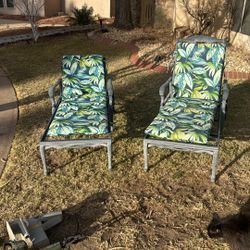 Rolling Metal Lawn Chairs