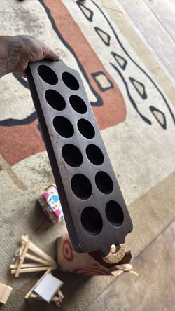 Egg holder