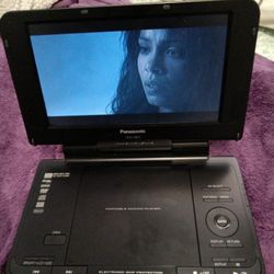 Panasonic 8.5 Portable DVD Player