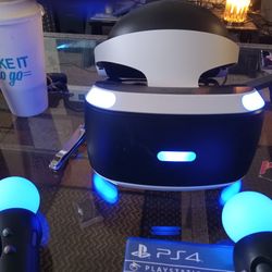 Ps4 W Controller N VR Headset N Creed Game,  Can Deliver For Xtra  $5