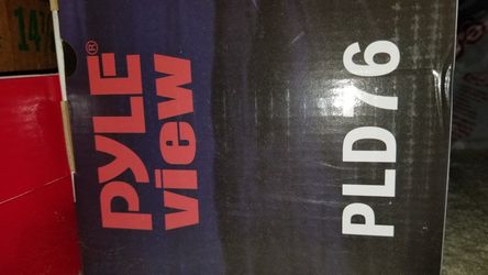 Pyle View 7 inch LCD Monitor w/built in DVD player