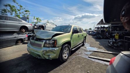 2007 CHEVY AVALANCHA PARTING OUT PARTS FOR SALE PARTES