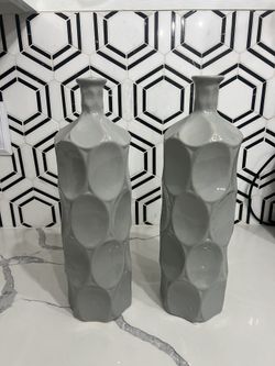 Title: Modern Geometric Gray  Vases (Set of 2) 