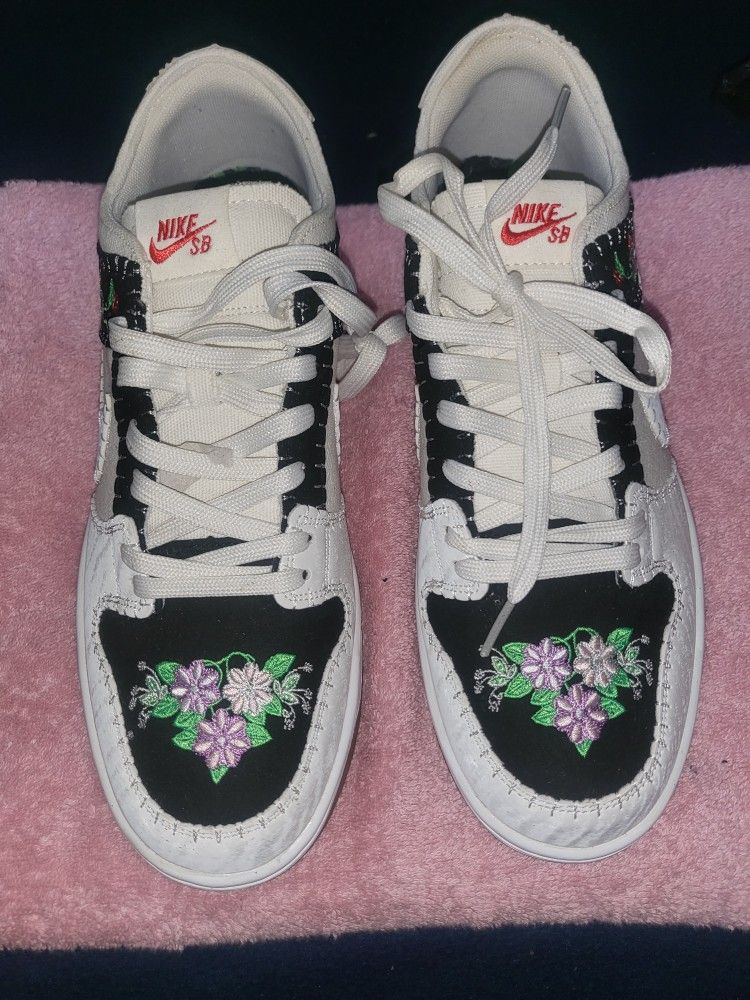 Nike Dunk Low Sb Size 10 New