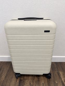 NEW Away Bigger Carry-On Suitcase – Salt White – Complete w/ Box