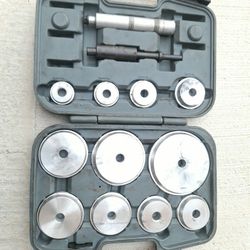 Wheel Seal, Bearing & Race Driver