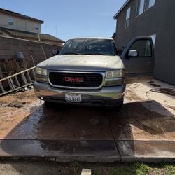 2003 GMC Yukon