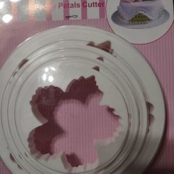 Gum Past Flower Making