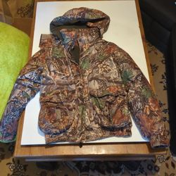 Cabela Coat