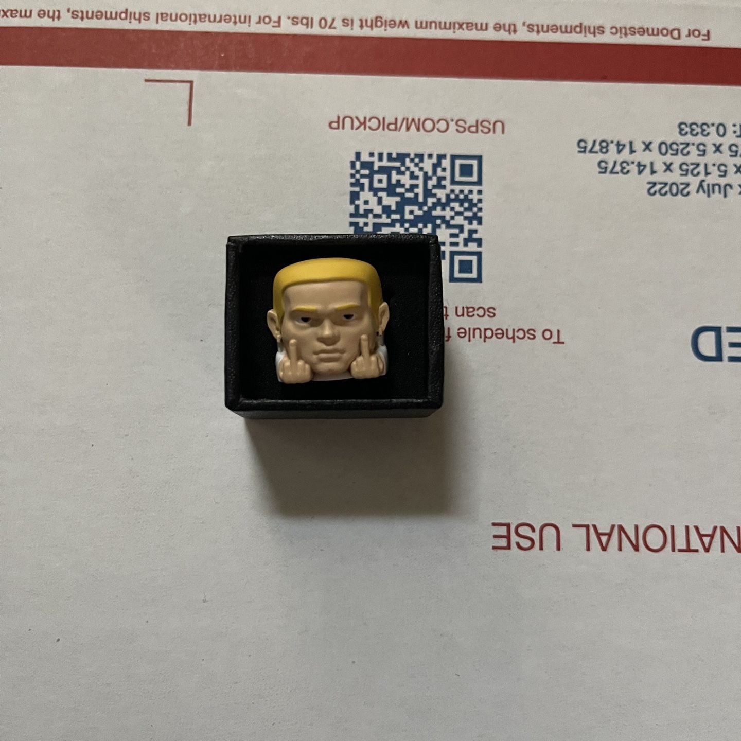 Shady Red Tie Artisan Keycap - Official Eminem Online Store