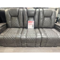 DELIVERY INCLUDED🚚 Gray Faux Leather Sofa Recliner