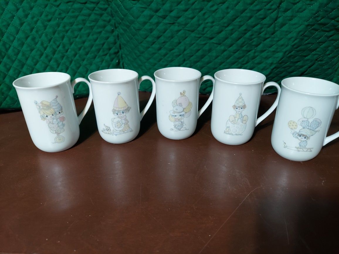 Precious Moments Cups Set Of 5