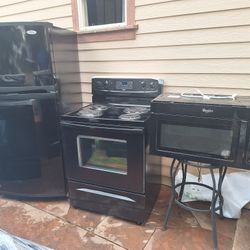 Refrigerator Stove Microwave 