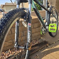 Small TREK mountain Bike $100