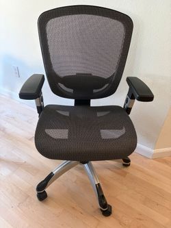 Staples Ergonomic Task Chair