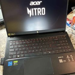 High Performance Gaming Laptop 99% Battery Health 