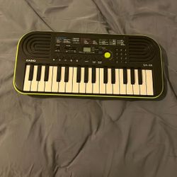 CASIO Piano Keyboard (GREAT Quality)