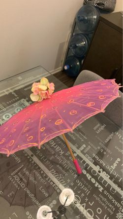 Pink wood umbrella