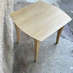 End table